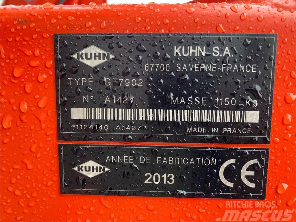 Kuhn GF 7902 Obracače a zhrabovače sena