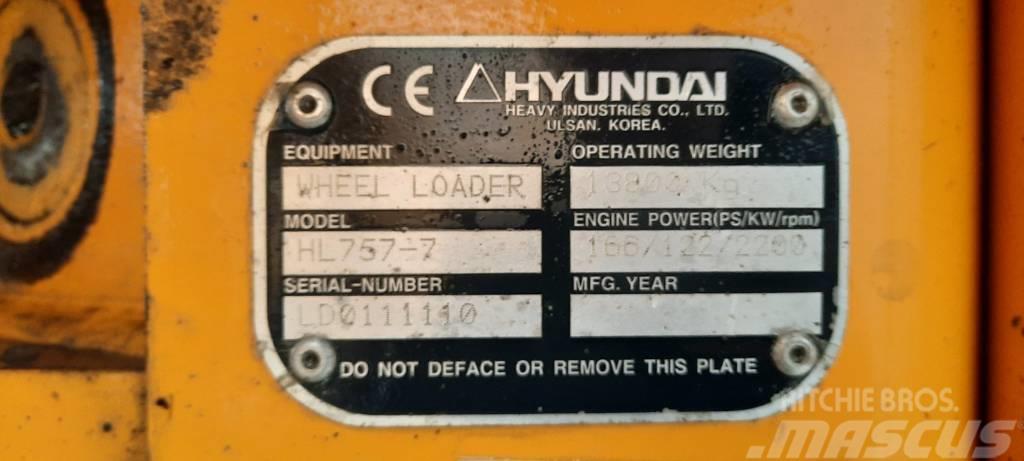 Hyundai HL 757-7 Kolesové nakladače