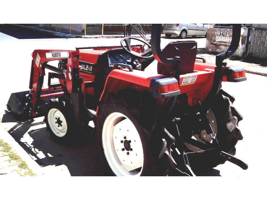 Kubota GL-241 Grandel 4wd με φορτωτή Traktory