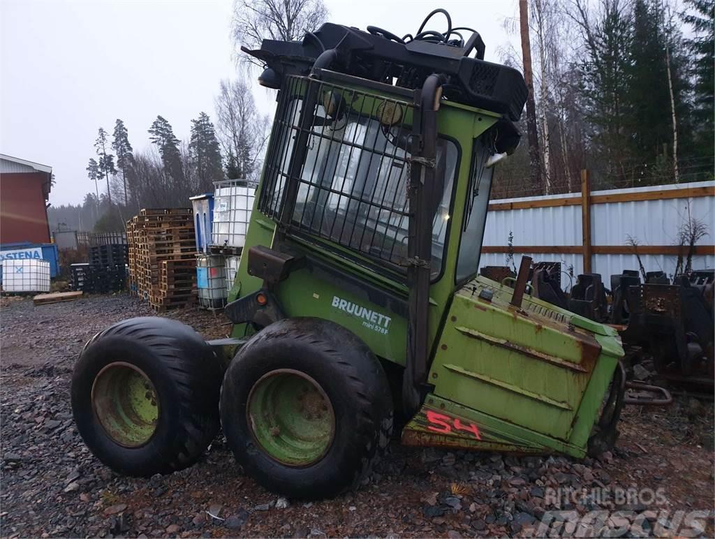 FMG 578F Demonteras Lesné traktory