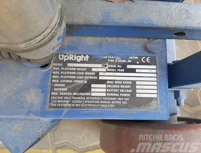 UpRight UL40AC Ďalšie zdvíhacie zariadenia a plošiny