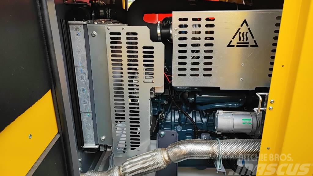 Atlas Copco QAS30KD Stromerzeuger Aggregat mobil Naftové generátory