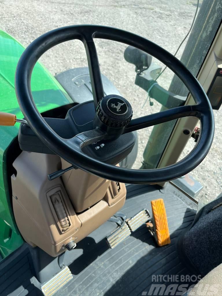 John Deere 7820 PowerQuad Traktory