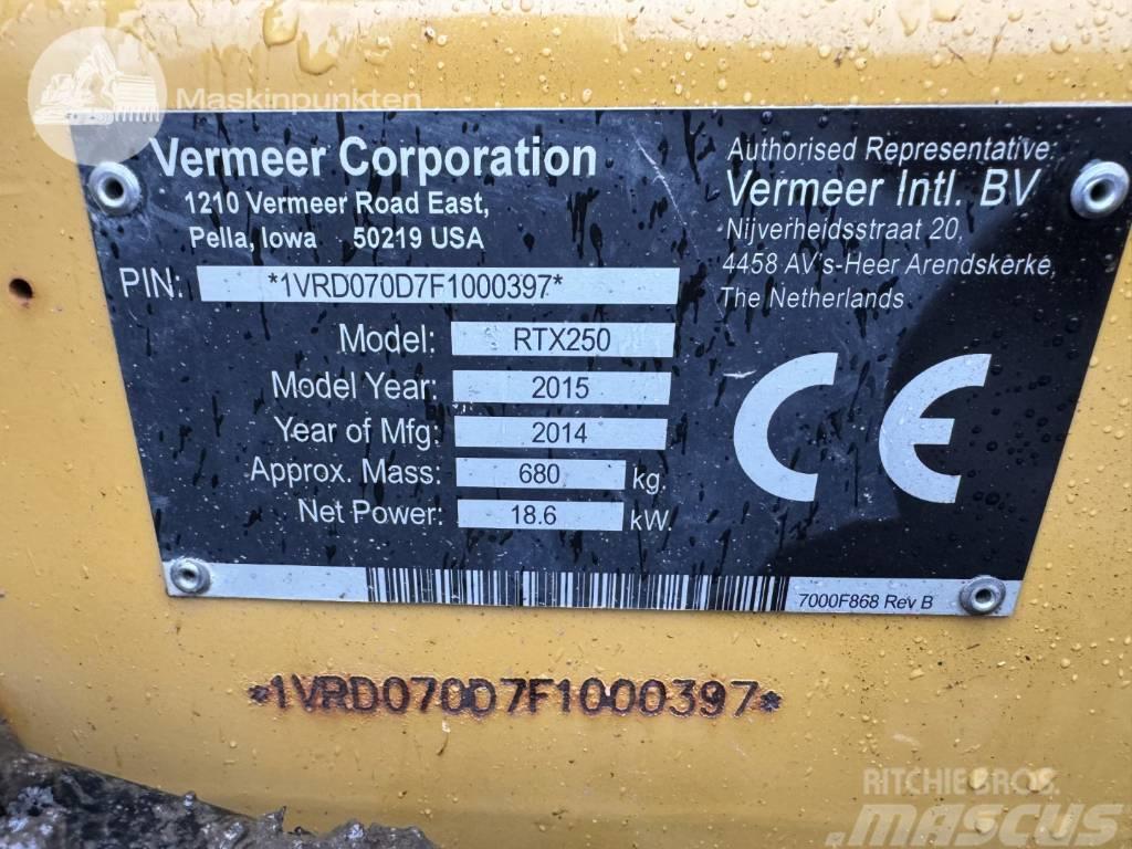 Vermeer RTX250 Rýhovače