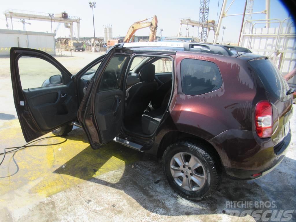 Renault Duster A/T Automobily