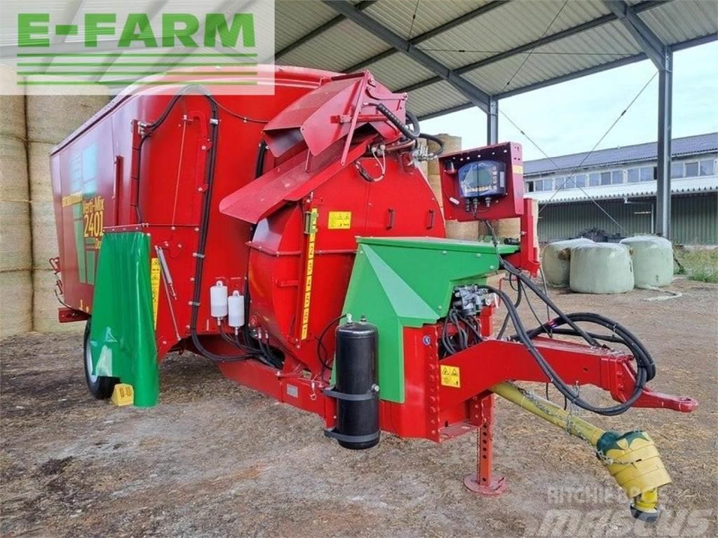 Strautmann verti mix 2401 double / strohgebläse Ďalšie stroje a zariadenia pre živočíšnu výrobu