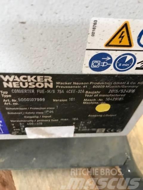 Wacker Neuson FUE-M/S 75A 4CEE-32A Stroje na výrobu betónových prefabrikátov