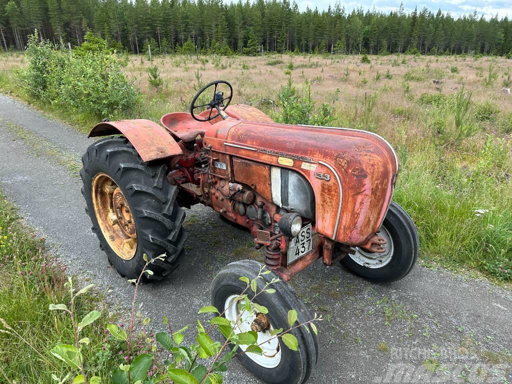 Porsche A133 traktor originalskick Traktory
