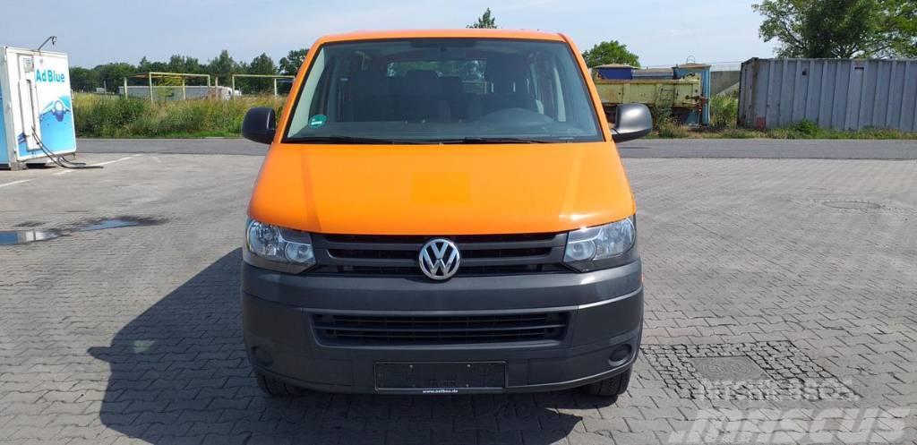 Volkswagen TRANSPORTER T5 (9 - OSOBOWY) Automobily