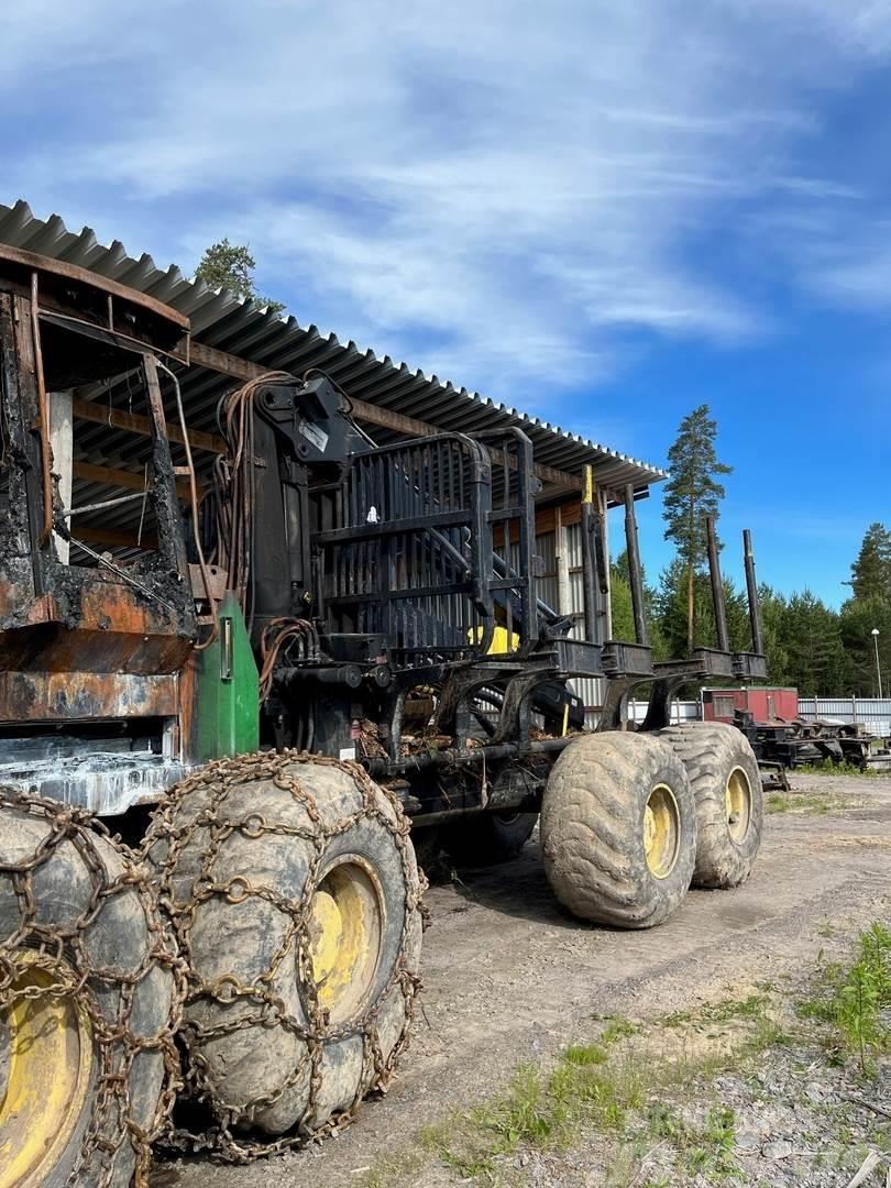 John Deere 1710D ECO III Demonteras Lesné traktory