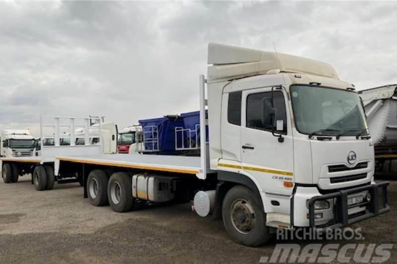 UD Quon CW26.490 6x4 Flatdeck Ďalšie nákladné vozidlá