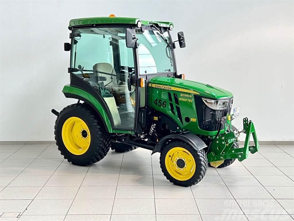 John Deere 2038R Kompaktné traktory