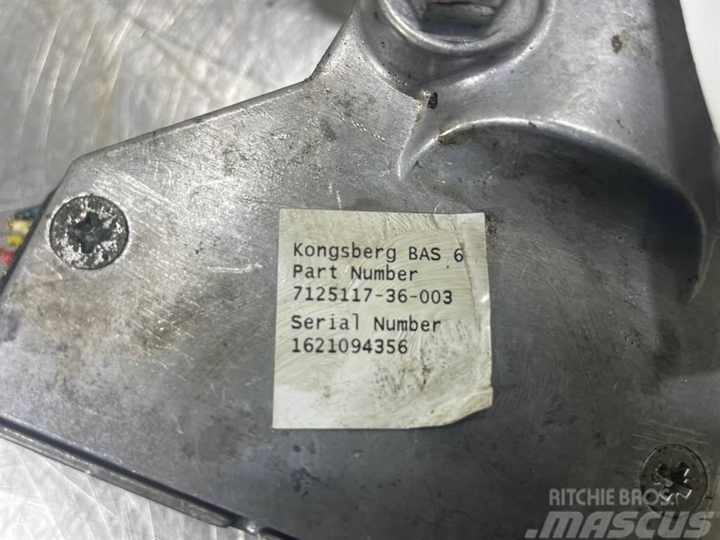New Holland W110C-Case 7125117-Kongsberg BAS 6-Gas pedal Kabíny a interiér