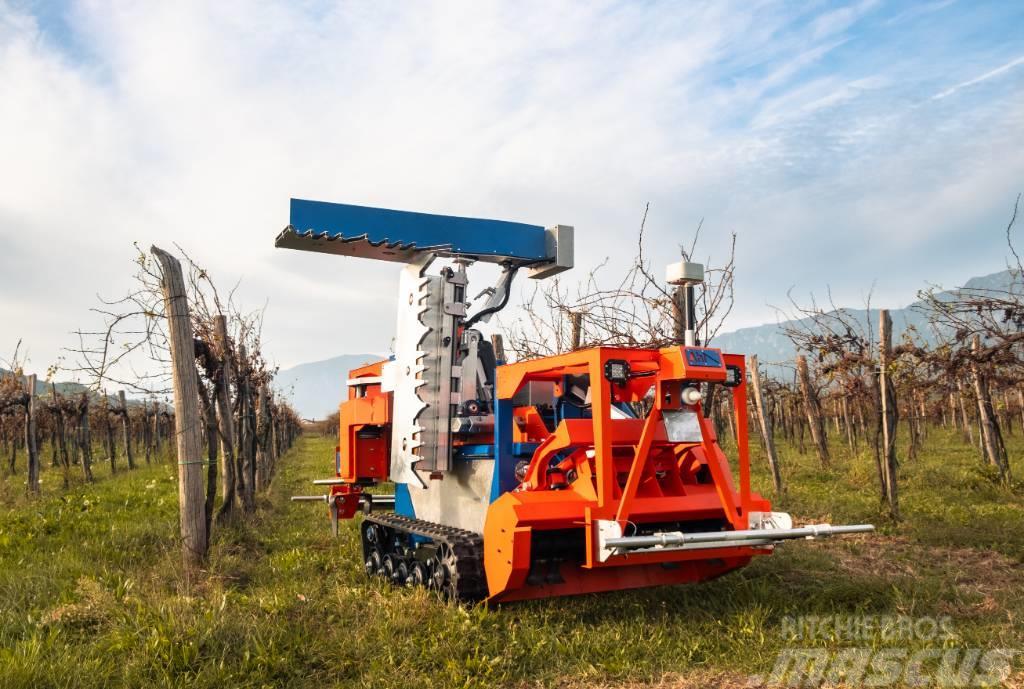  Slopehelper Robotic Vineyard & Orchard Farming Mac Ďalšie poľnohospodárske stroje