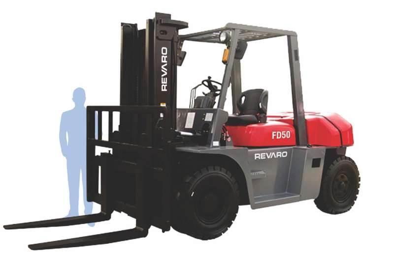  Revaro FD50D StandardÂ Forklift Iné