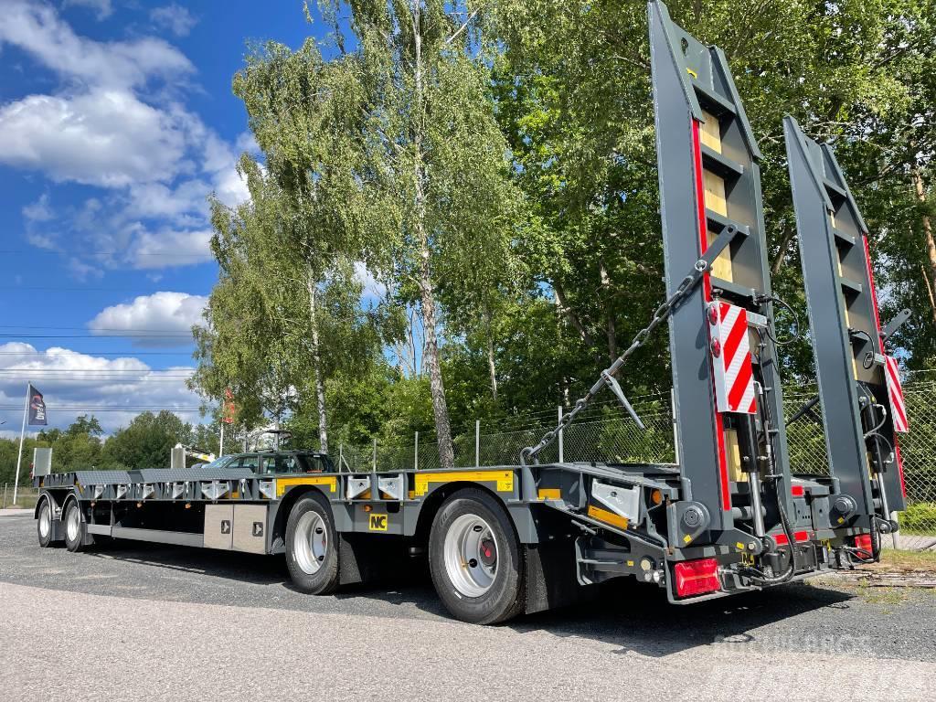NC 4-axlad Maskinsläp 38T Omgående leverans Nízko rámové nákladné automobily