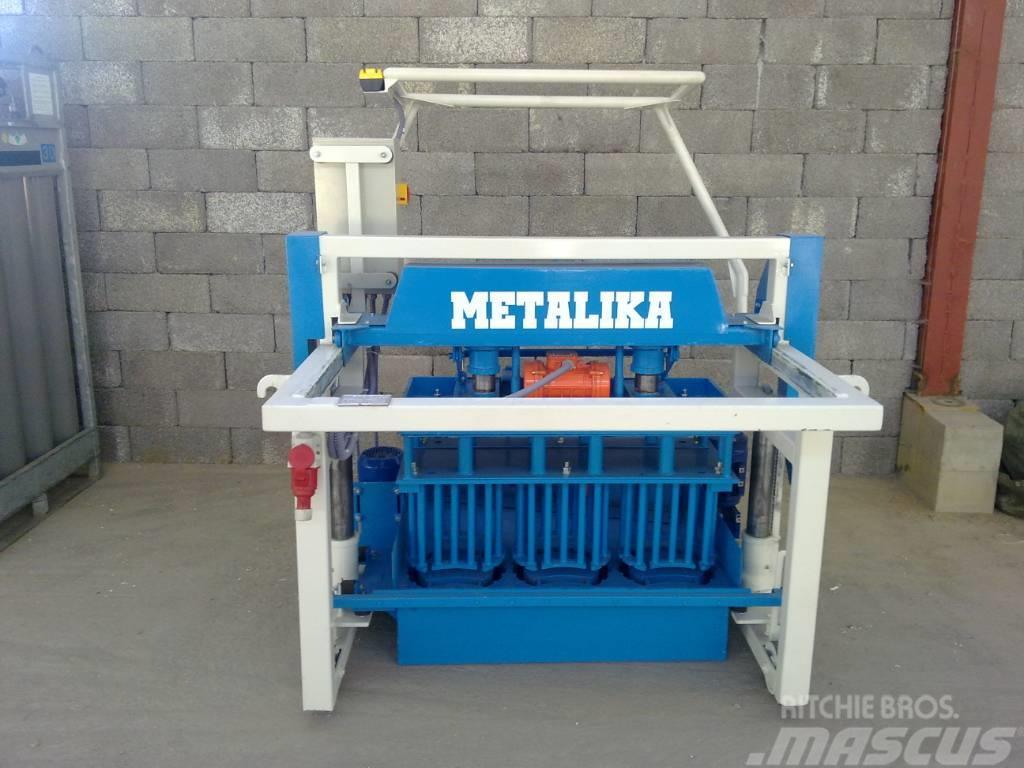 Metalika VP-5 Concrete block making machine Stroje na výrobu betónových prefabrikátov