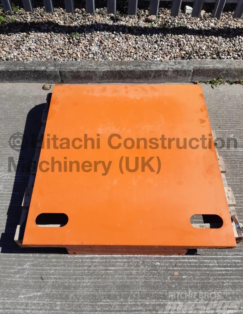 Hitachi ZX470-5 Cover (steps) - 6025850 Podvozky a zavesenie kolies