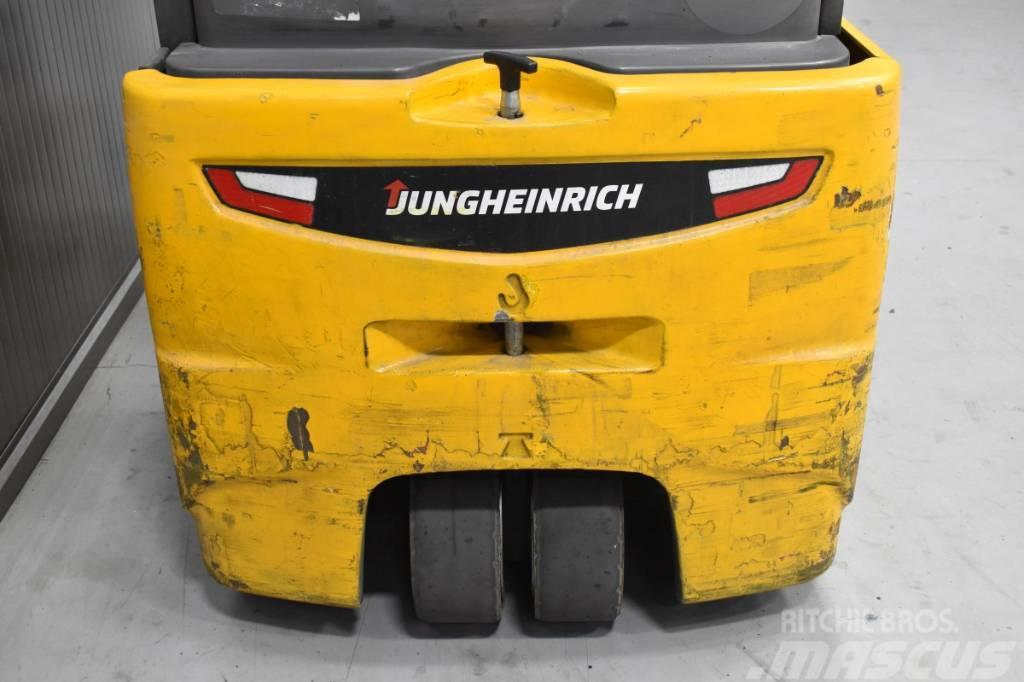 Jungheinrich EFG 218 Akumulátorové vozíky