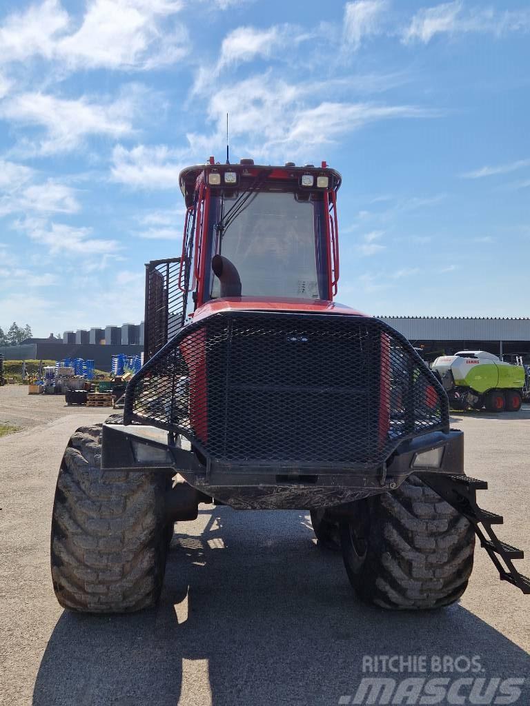 Komatsu 895 Lesné traktory
