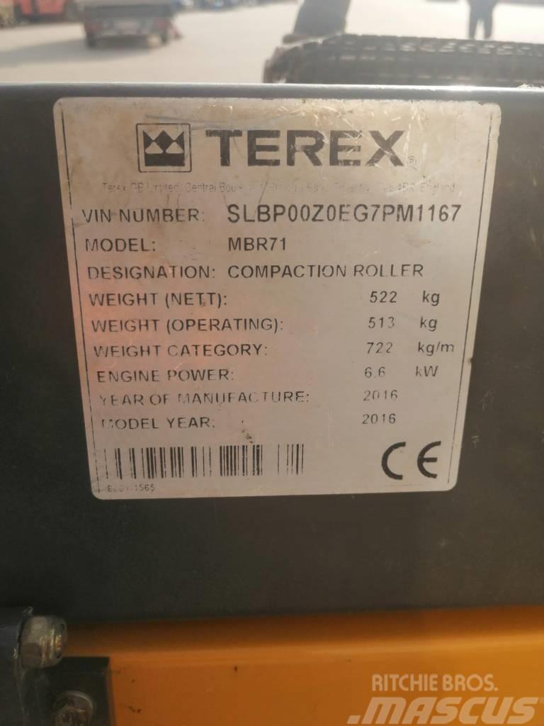 Terex MBR71 Ťahačové valce