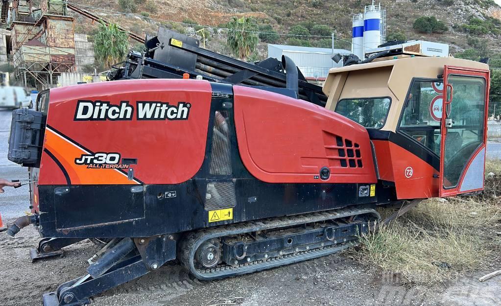 Ditch Witch JT 30 AT Horizontálne vŕtacie zariadenie