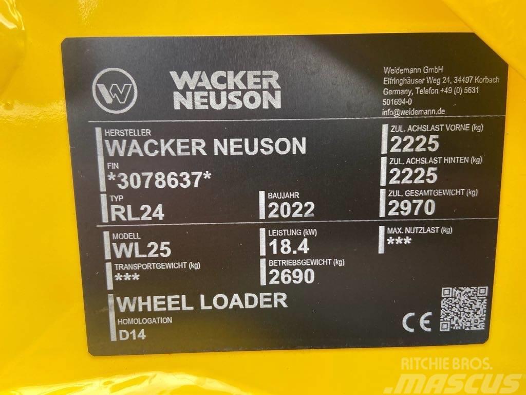 Wacker Neuson WL25 Kolesové nakladače