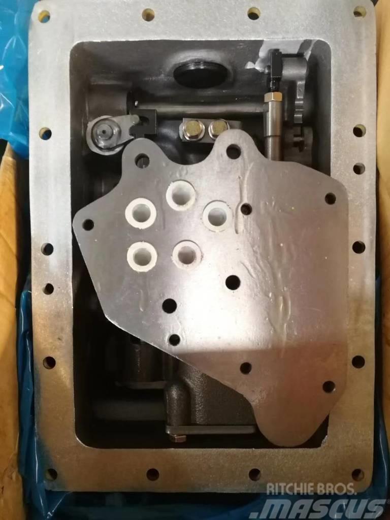 Shantui SD23 transmission control valve 154-15-45001 Hydraulika