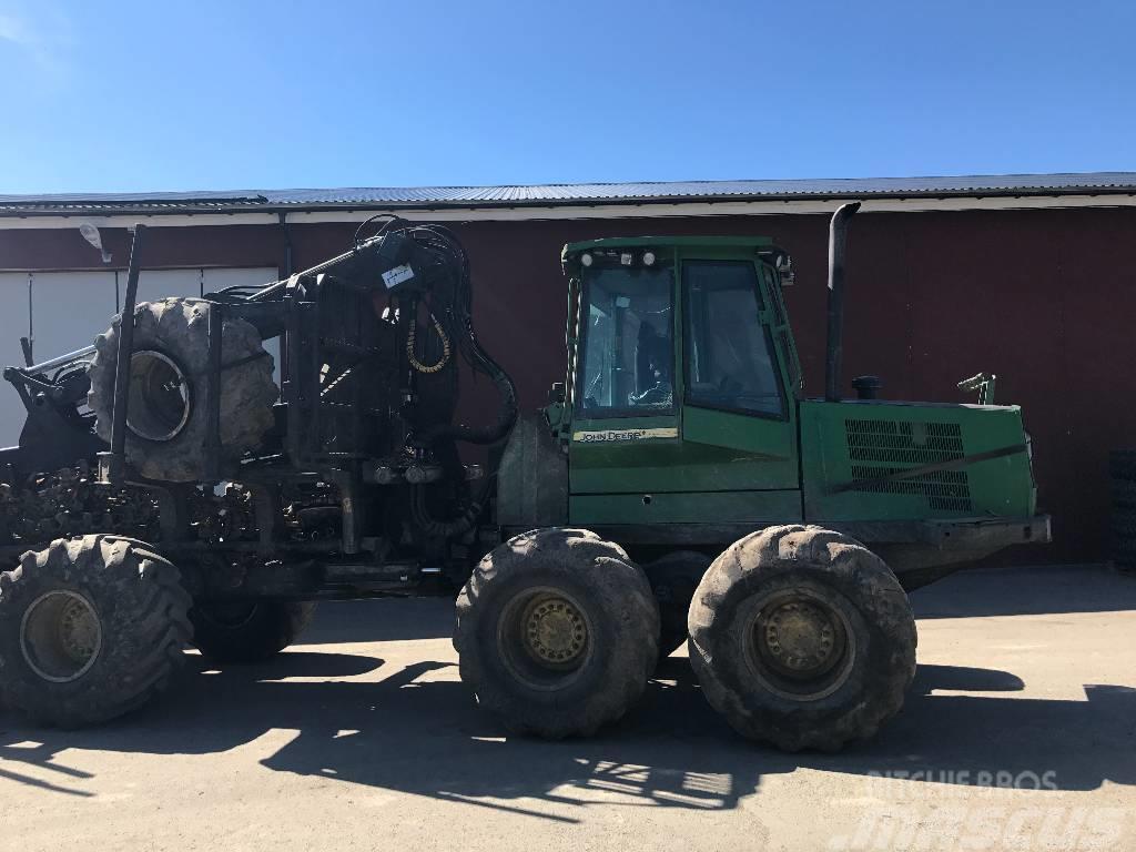 John Deere 1710D Demonterad Lesné traktory