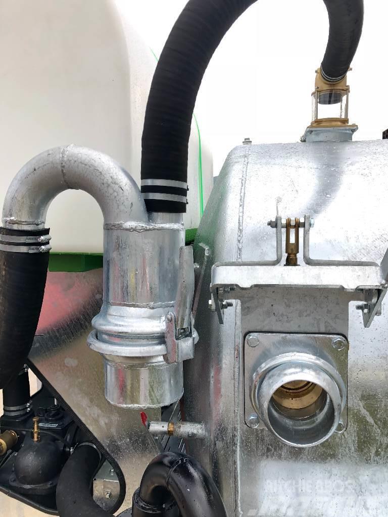 Altro-Tec GbR S-Vac 10m³ Abrollbehälter / Vakuumfa Kombinované/Čerpacie cisterny