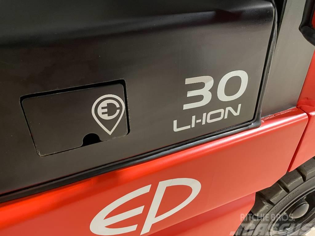 EP EFL302 Akumulátorové vozíky
