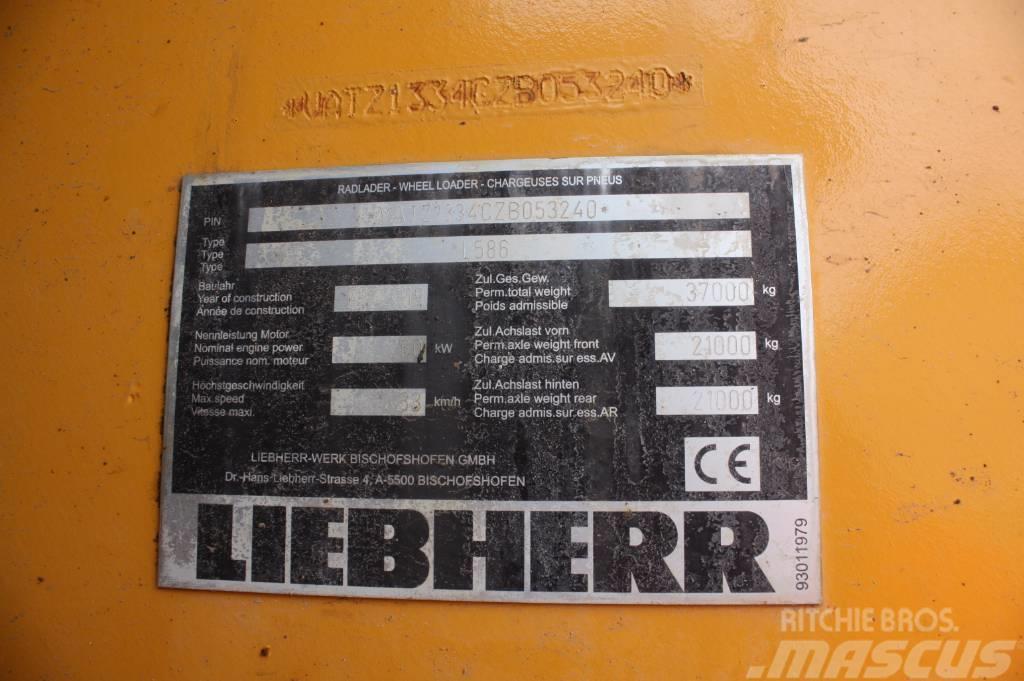 Liebherr L586XP Kolesové nakladače