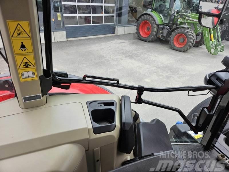 Massey Ferguson 8740 DYNA-VT EXCLUSIVE Traktory