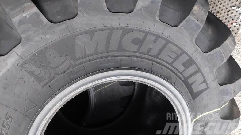 Michelin RENKAAT Xbib 750/65R26 Pneumatiky, kolesá a ráfiky