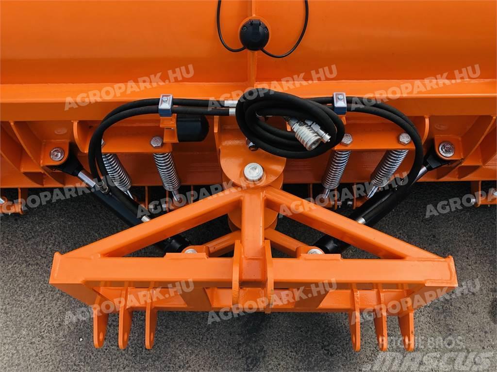  snow plough for front hydraulics 300 cm wide Ďalšie nakladače, rýpadlá a príslušenstvo