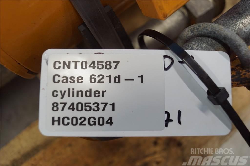 Case IH 621D Výložníky a lyžice