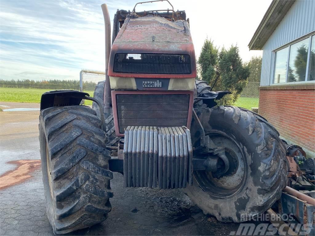 Case IH 7130 Traktory