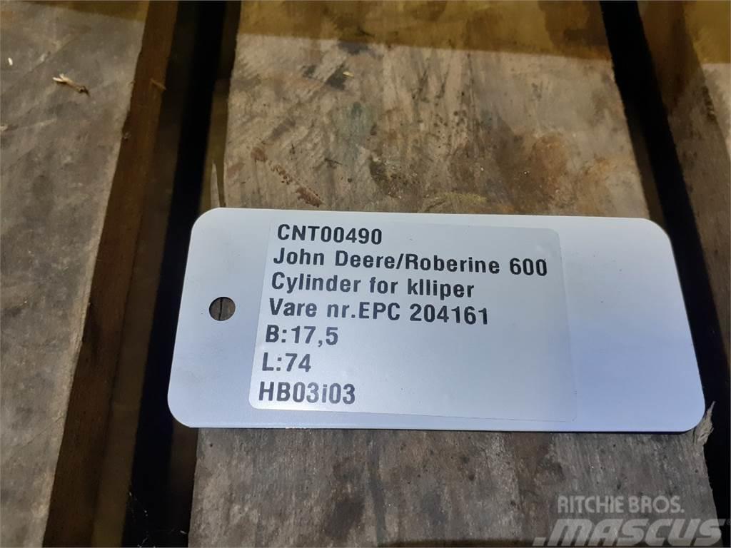 John Deere 900 Robotické kosačky
