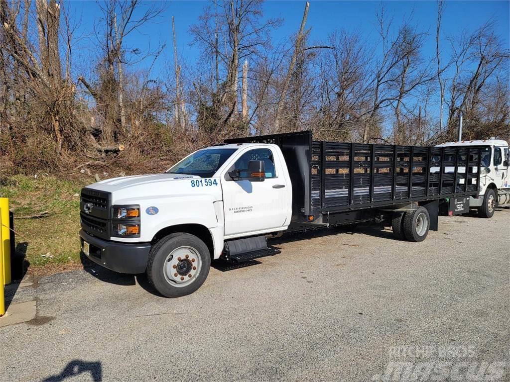 Chevrolet Silverado 5500HD Plošinové nákladné automobily/nákladné automobily so sklápacími bočnicami