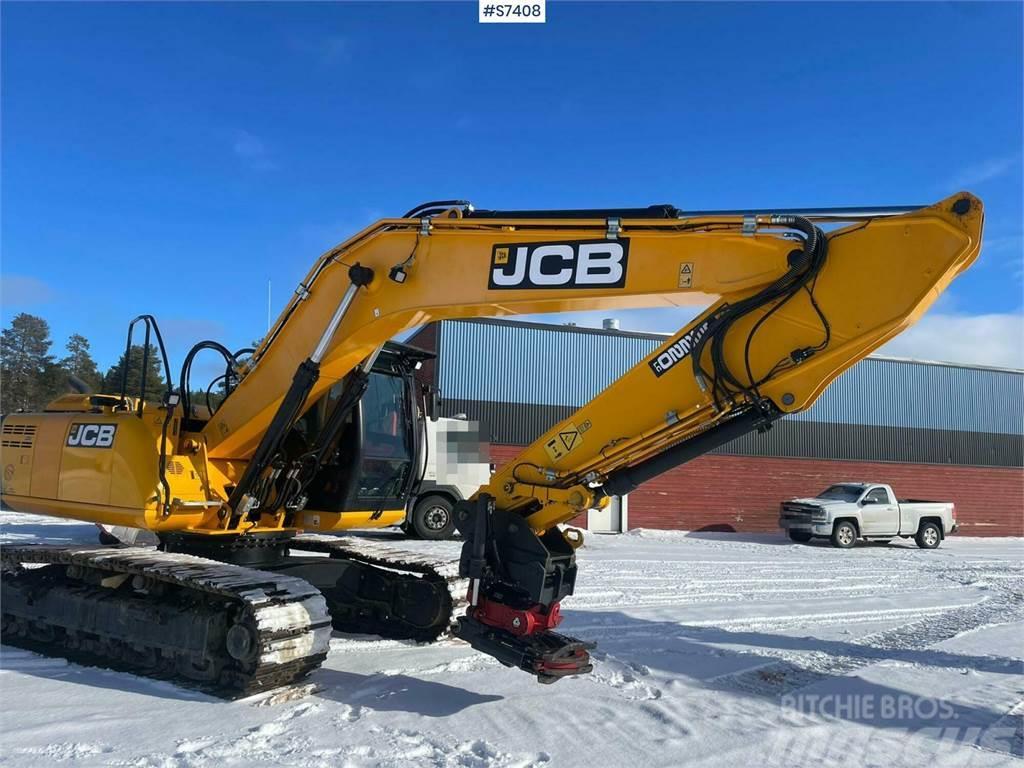 JCB JS 220 LC Excavator Pásové rýpadlá