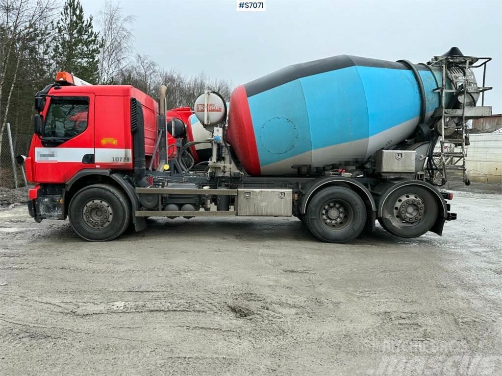 Volvo FE 6x2 Concrete truck with chute Domiešavače betónu
