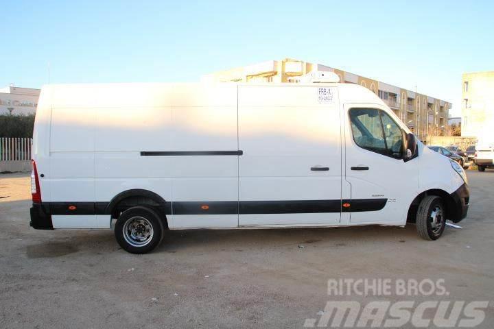 Renault Master 2.3 DCi 150cv Isotermo Dodávky