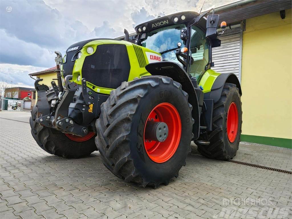 CLAAS AXION 870 C-MATIC Traktory