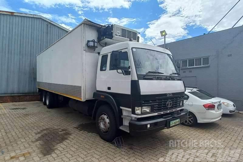 Tata 1518 tag axle 13 ton Ďalšie nákladné vozidlá