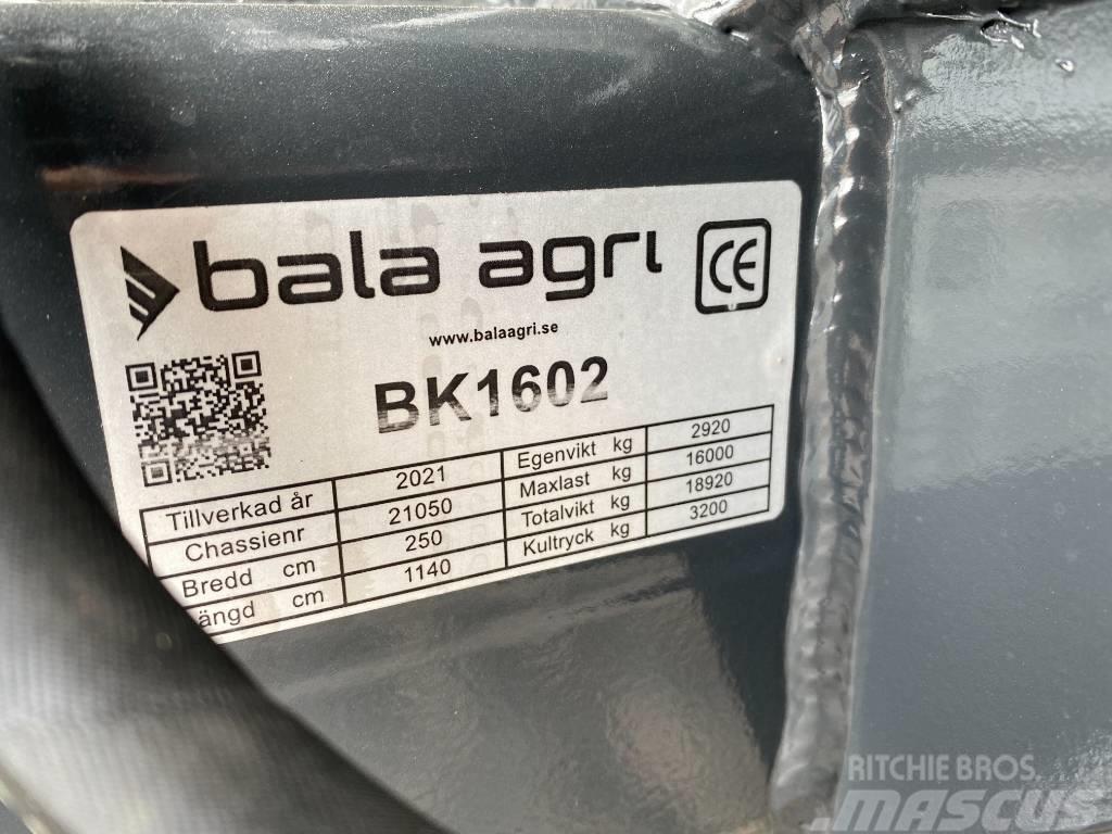 Bala Agri BK1602 Prívesy na balíky