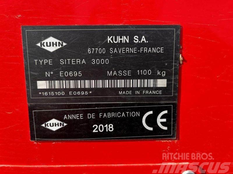 Kuhn Sitera 3000-24DS mit HR304D - alle Sähschare neu Mechanické sejačky