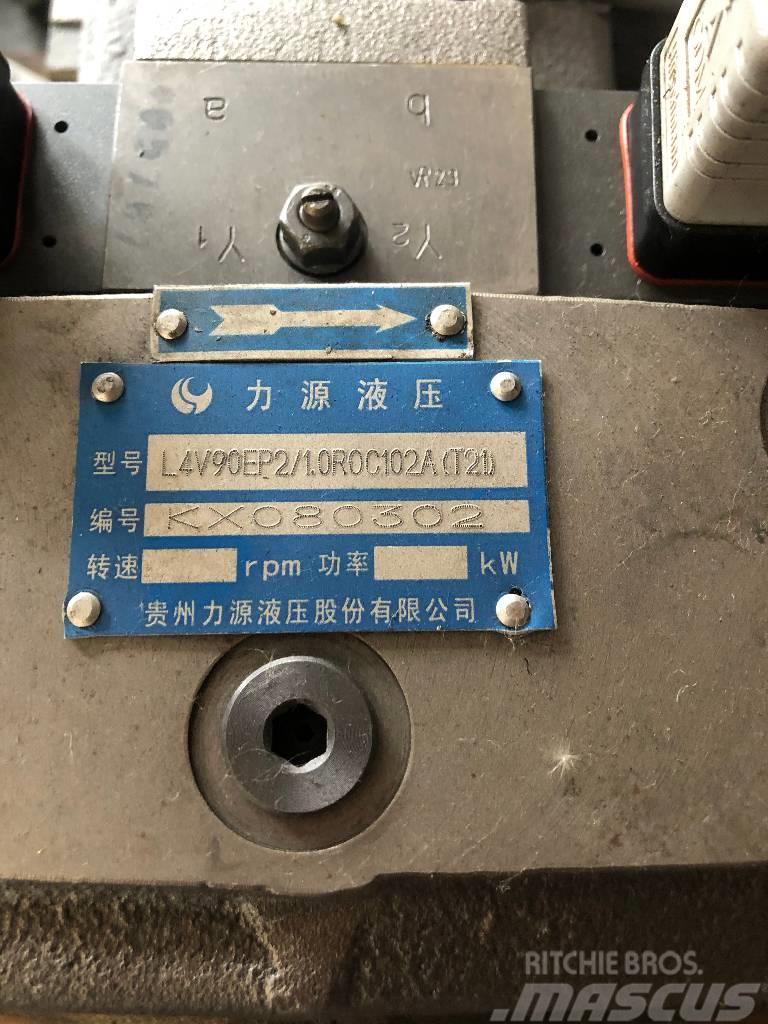  Liyuan L4V90EP2/1.0R0C102A Ďalšie komponenty