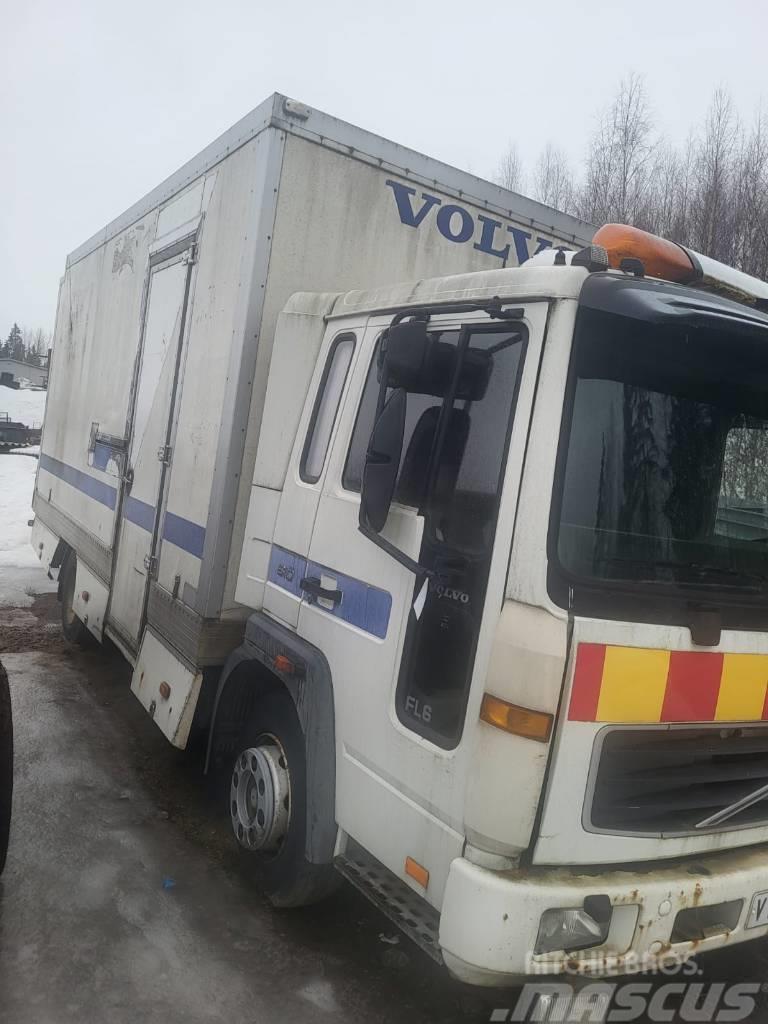 Volvo FL608/3700 Obytné kontajnery