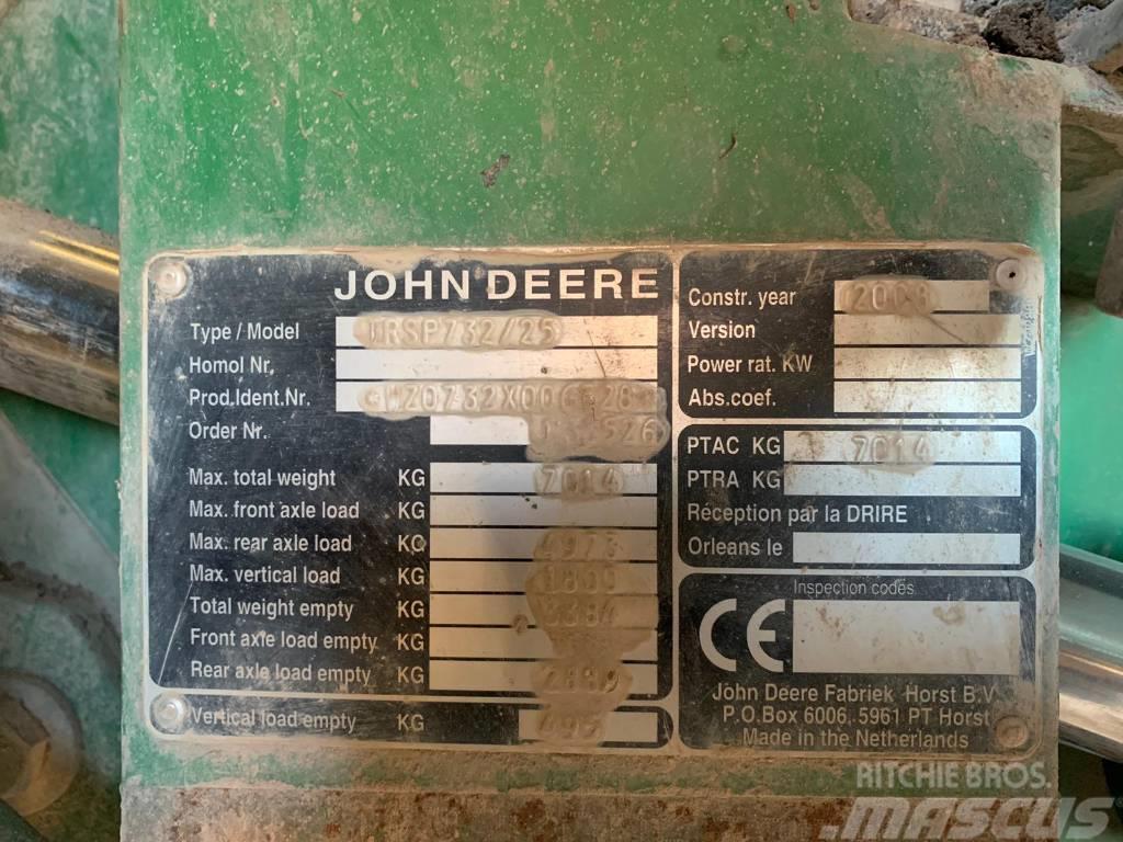 John Deere 732 Ťahané postrekovače