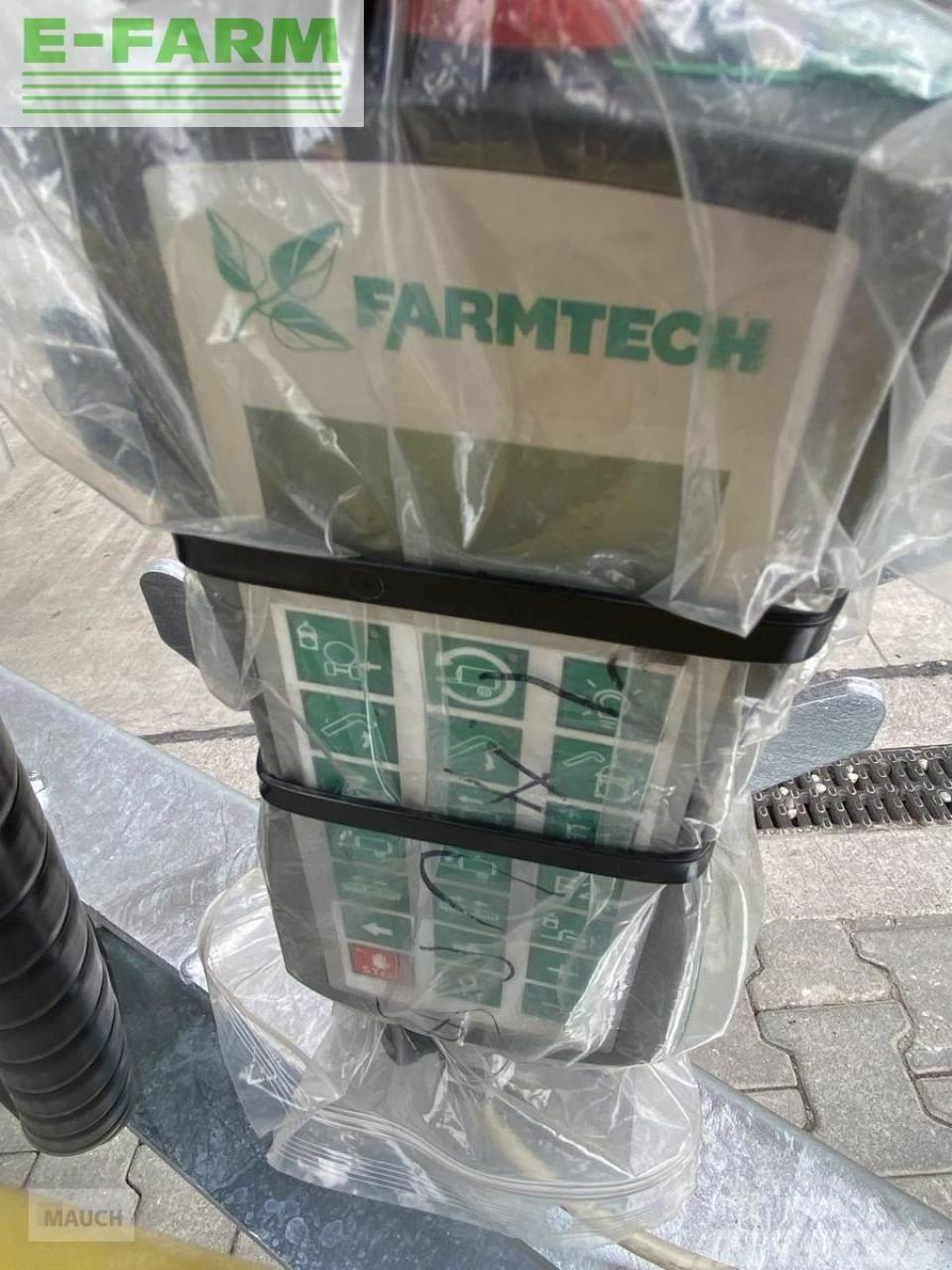 Farmtech polycis 1400 + schleppschuhverteiler condor 15.0 Iné stroje na aplikáciu hnojív a ich príslušenstvo